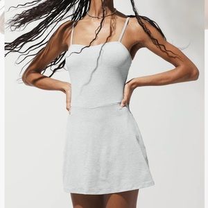 NWT Alo Yoga Alosoft Courtside Tennis Dress in Athletic Grey